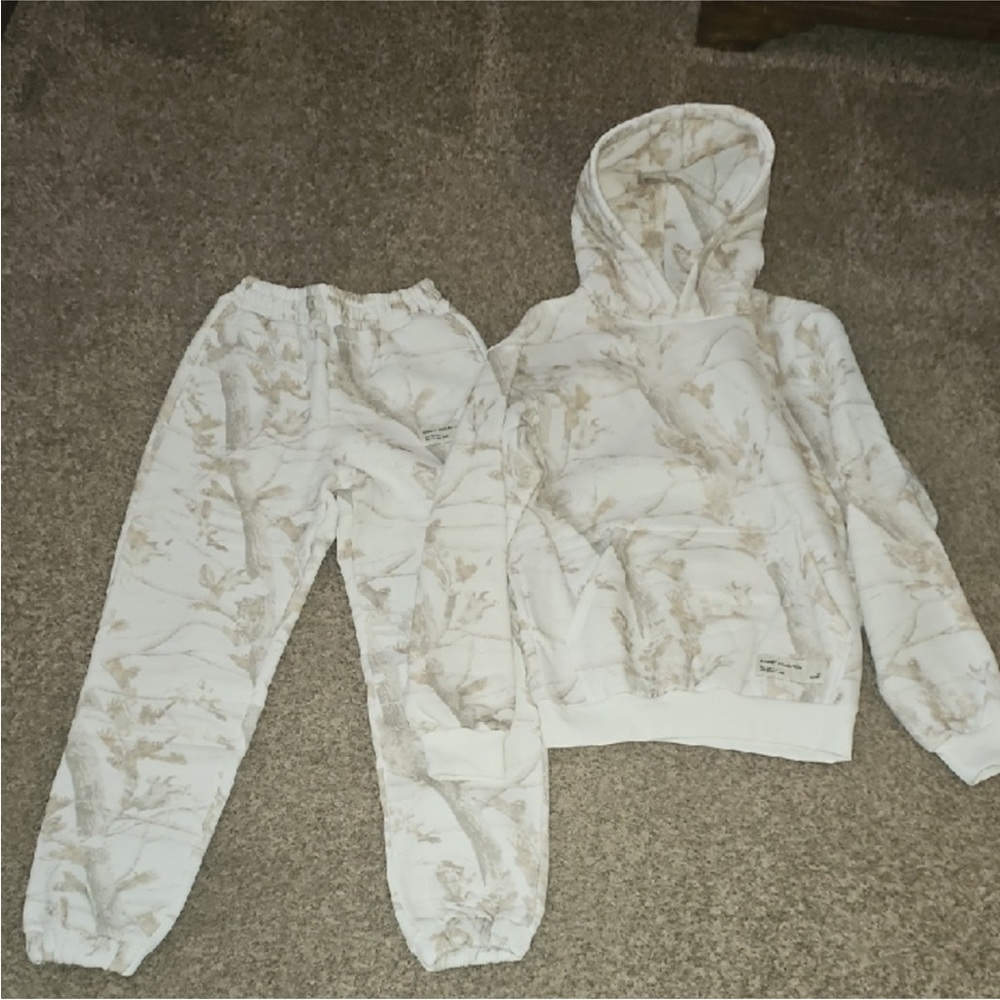 COMFRT Clothing Camo Lot Nwots Sz XS Hoodie And Sweats Sold Out!!